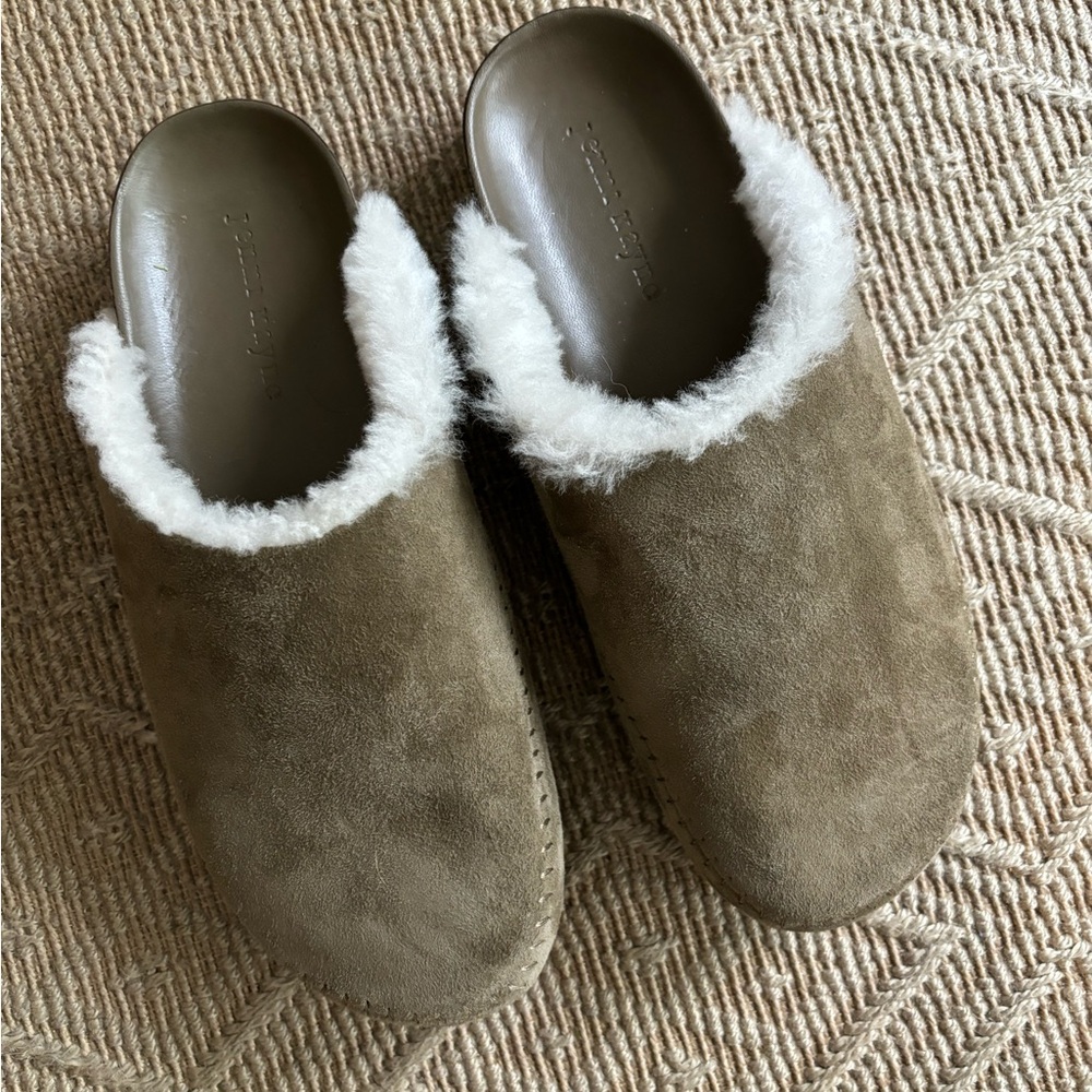 JENNI KAYNE
Shearling-Lined Moc Clog